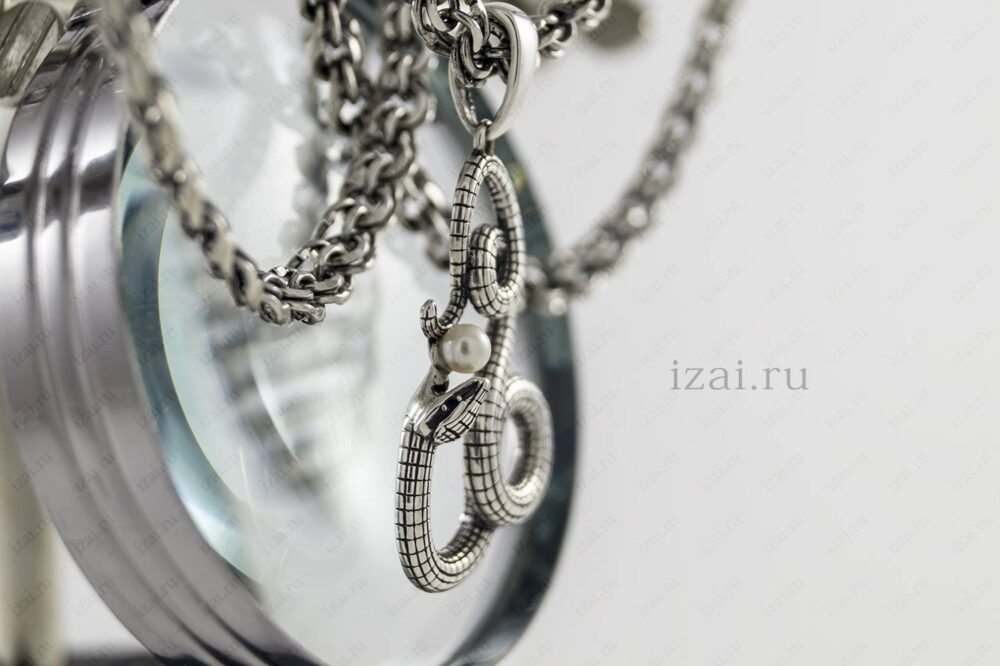 Змея с жемчугом из серебра. Фото. izai.ru Ювелирная Мастерская (2)